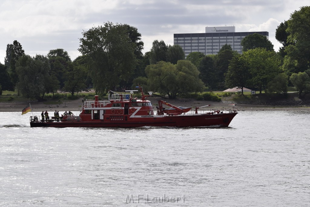 Schiff 1 Koeln in Hoehe der Koelner Zoobruecke P254.JPG - Miklos Laubert